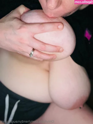 nerdynaughtynrs - Me and Jess West had some fun in tights the other day!! 😍