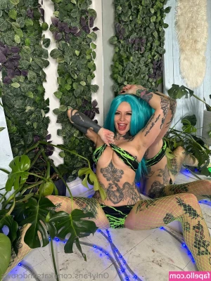 Katsandcrows - I LIKE 🍒