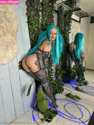 Katsandcrows - A teaser of what s being worked on