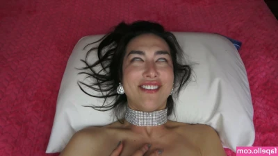 Isabel Love [ isabel-love ] - Do you guys love this cheeky Sakura?