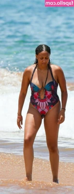 Tia Mowry [ tia-mowry ] - Quick session while my girl in the other room had to be quite