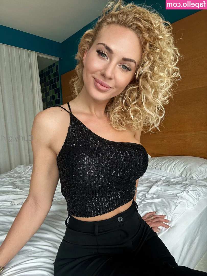 curly.girl.2 [ curly-girl-2 ] - vip  sweet_doll02   Take advantage of the subscription with all my