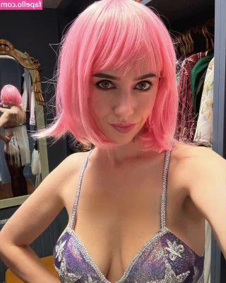 Melanie Murphy [ melanie-murphy ] - Here I am squashing a huge pot with my naked bodacious bottom  This