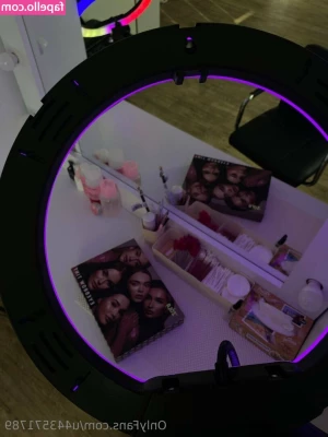 ren_18y.o [ ren-18y-o ] - I really love sucking cock  Can you tell by these pictures and videos