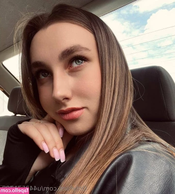 ren_18y.o [ ren-18y-o ] - Who likes this view