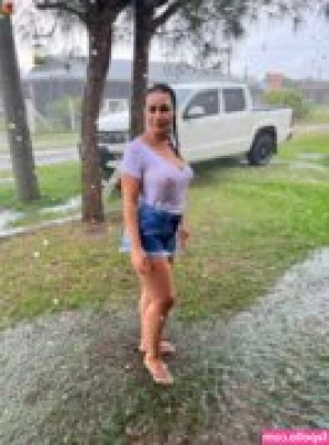 Kami Cavalheiro [ kami-cavalheiro ] - It s like Christmas morning   moebthelongstroker