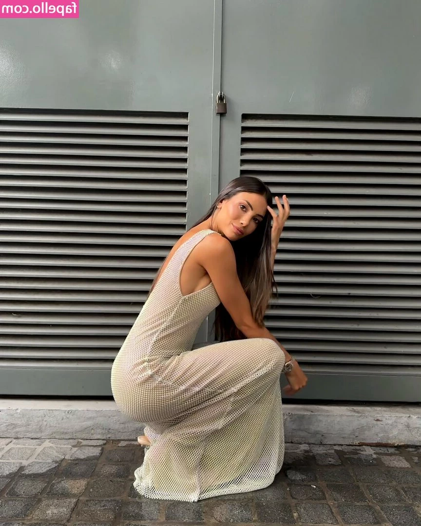 Micaela Dubra [ micaela-dubra ] - Join me in the shower baby