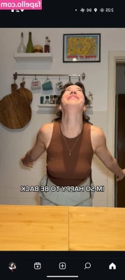 Shesthetea - Fresh out the shower tonight