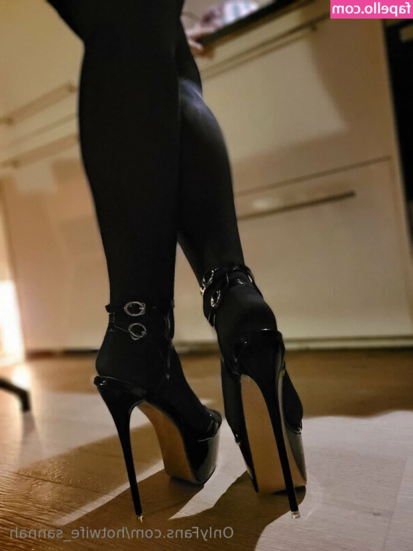 hotwife_sannah [ hotwife-sannah ] - 2017