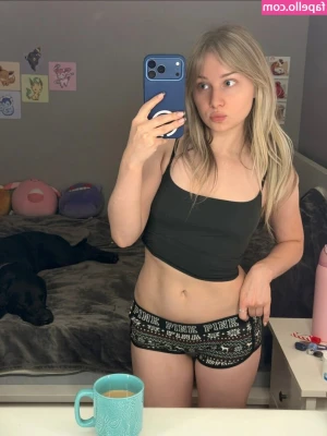 Sagemommy - dm me for the whole video of me fucking myself :)