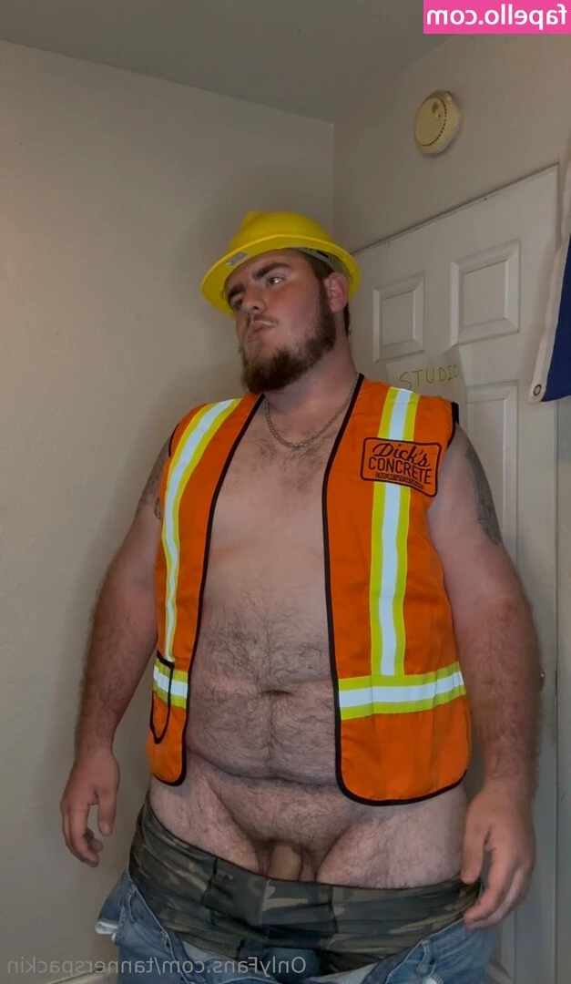 tannerspackin - Happy New Years Eve! You should watching this all the way into the