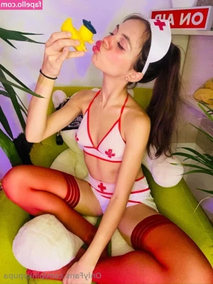 pinkypupa - just wearing my shorts a diff way     10 no ppv on my vip  scxquinn  
