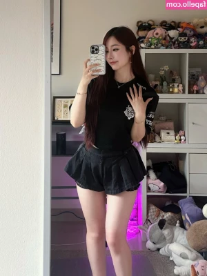Kiittwy - Who likes this outfit?