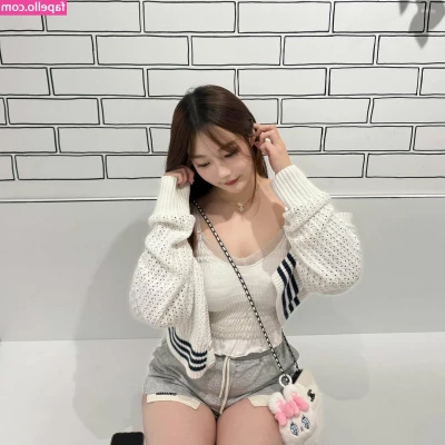 Kiittwy - If you ever wondered what the milf at the gym looks like under her