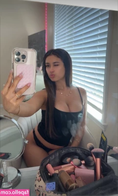 Sophia Ruiz [ sophia-ruiz ] - a kiss coz i havent posted in a while.. sorrryyyy 😘😘