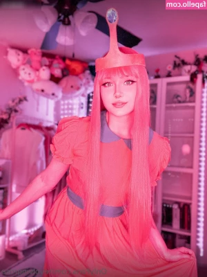 Revolvingrose [ revolvingrose-1 ] - Booty Jiggle