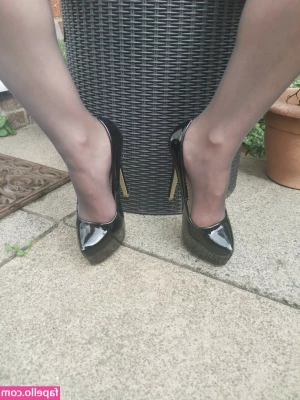 UKMistressRose - 𝙸𝚗 𝚝𝚑𝚎 𝚖𝚘𝚟𝚒𝚎 𝙴𝚕𝚏,