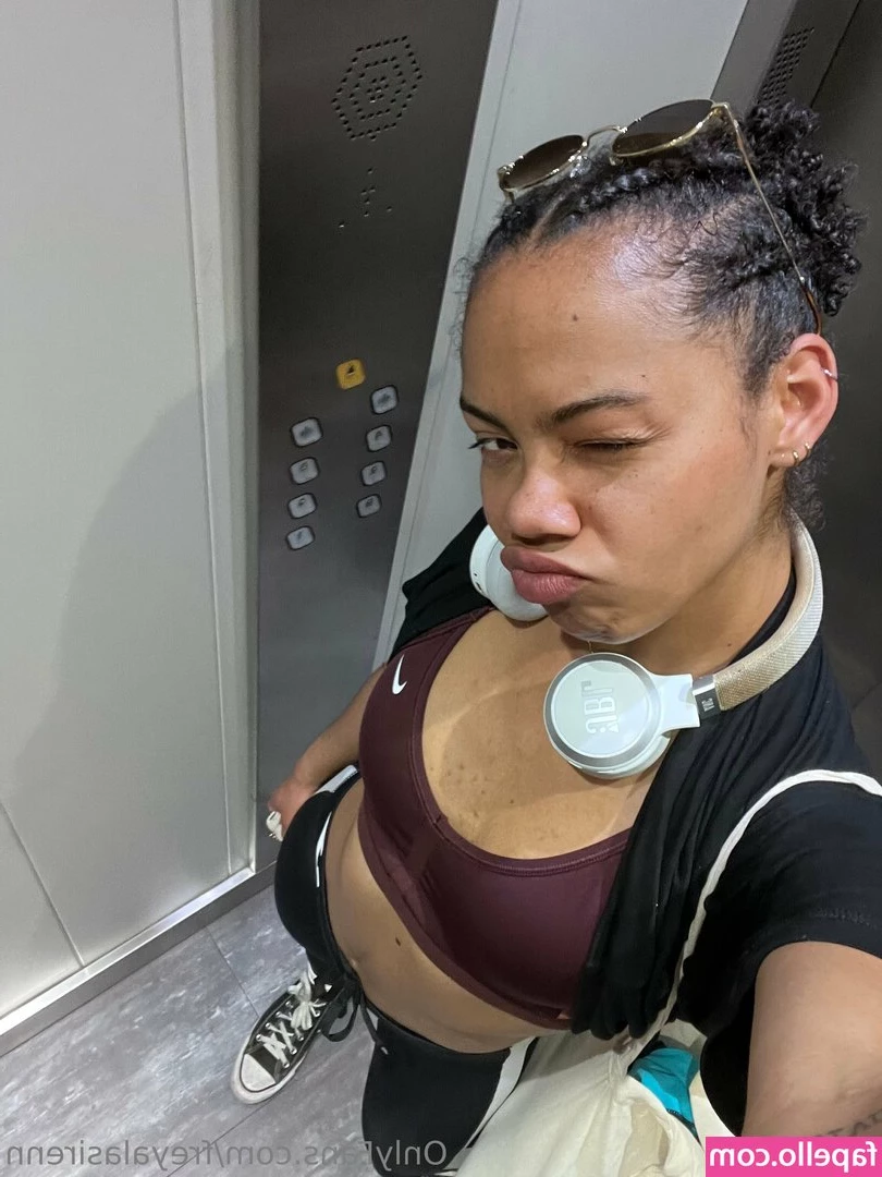 freyalasirenn - Thanks for being on my VIP page    watch  nerdykitten6968 and I fuck