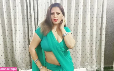 Sapna Sappu [ sapna-sappu-1 ] - Süß und gierig  alles was dich irre macht  Und deine fettkuh zu