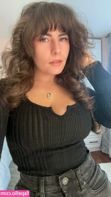 LexGoEveryday - Nothing better than baggy jeans and loose titties - you can quote me