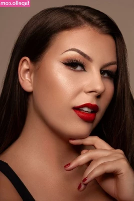 Jessica Wetz [ jessica-wetz ] - Hello  i know its been a while but i am trying to get out of my