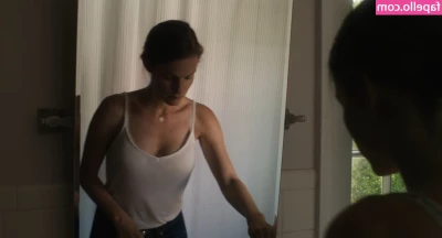 Nathalie Love [ nathalie-love ] - Feeling the need to be filled but which hole