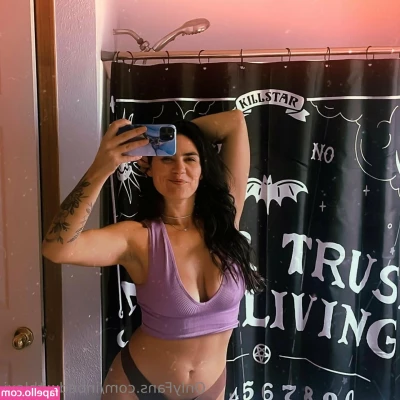 inbedwithlexi - Finally a photo set to go with the video. Sorry it's late and out of