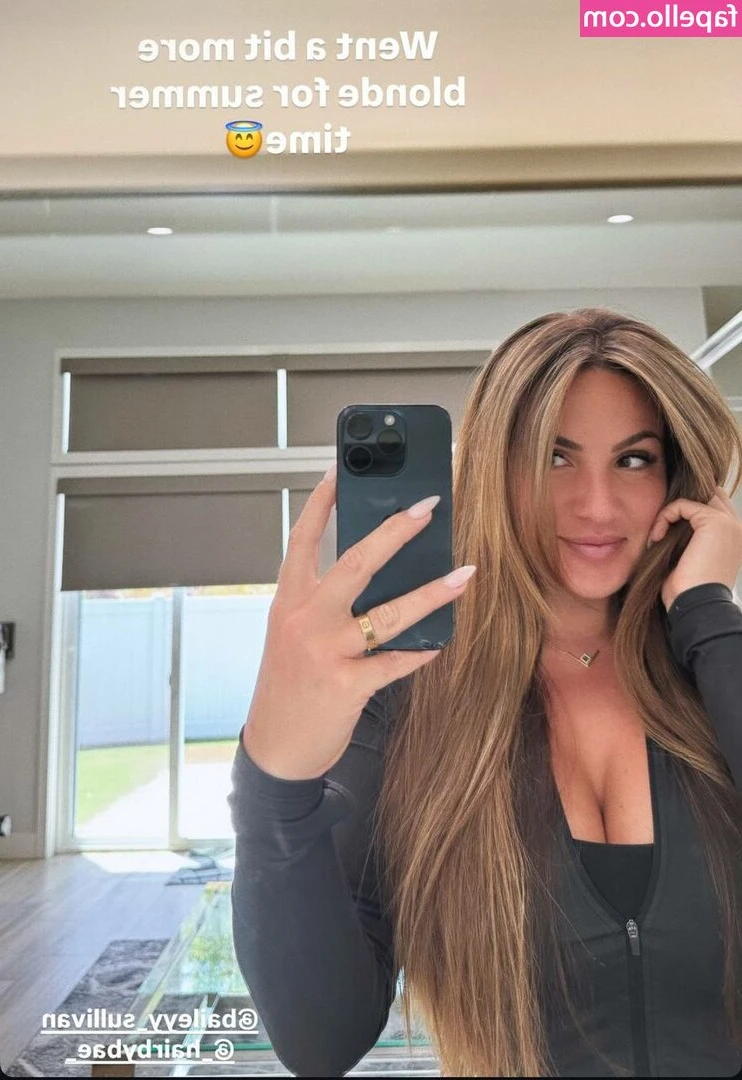 Sabrina Leamon [ sabrina-leamon ] - The pic I send you before I invite you over to fuck me senseless 😏