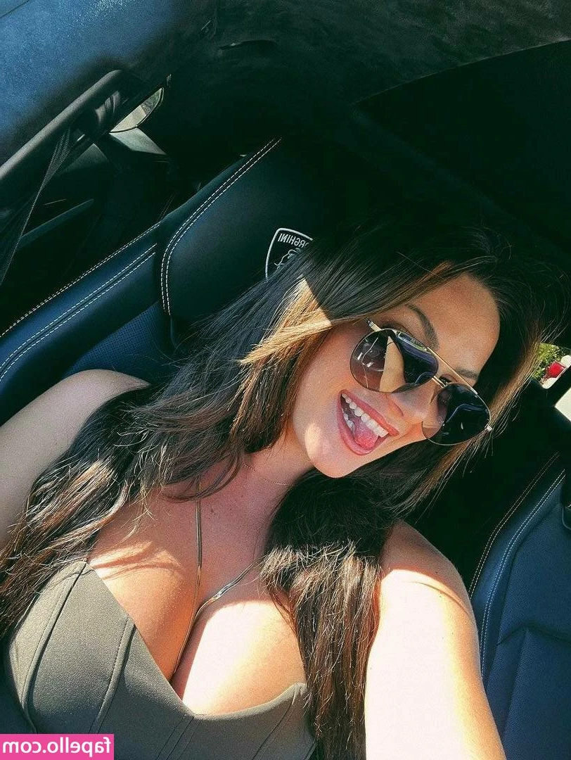 Sabrina Leamon [ sabrina-leamon ] - Morning my loves 🖤 I’m so sorry it’s been a couple of weeks,