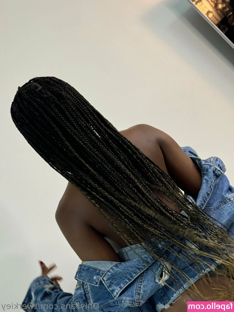 twerkiey - I resisted shaving for a month so I could get these pictures for all