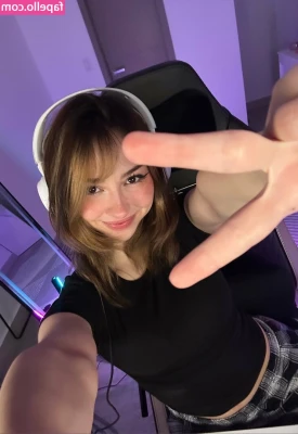 Mictia00 - Never-Seen-Before video for you guys: having fun in a bunch of