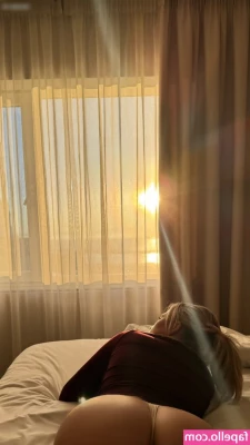Sara Dodevska [ sara-dodevska ] - My phone broke  l ll be back to posting asap