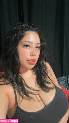 rukminimunera17 - Will you send me some nipple clams? They feel so good