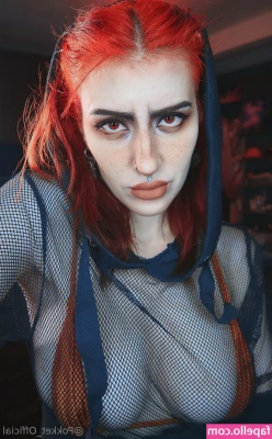 Pokket [ pokket-2 ] - Just out here living my best life in my beat up old caravan waking up