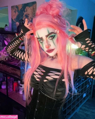 Pokket [ pokket-2 ] - Come watch me twerk on it    spillthewine420
