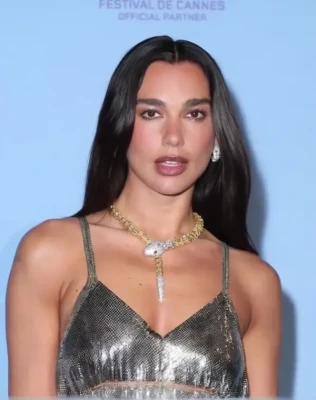 Dua Lipa [ dua-lipa ] - 🎬SULTRY TOPLESS POLE DANCING FULL VIDEO #sexydancing #poledancing