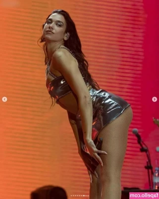 Dua Lipa [ dua-lipa ] - Got some new lingerie  how are we feeling about this piece