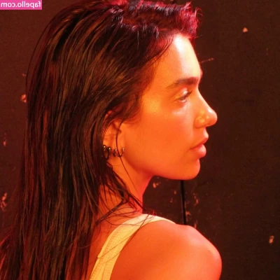 Dua Lipa [ dua-lipa ] - About to stuff these in your mouth 💋💦