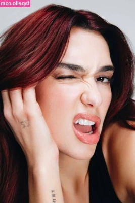 Dua Lipa [ dua-lipa ] - Where do you workout