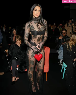 Dua Lipa [ dua-lipa ] - Lol filters make me look funny