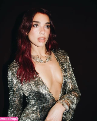 Dua Lipa [ dua-lipa ] - she need to be stuffed wit some dick 🥺