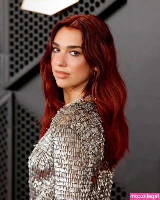 Dua Lipa [ dua-lipa ] - Do you prefer tits or ass