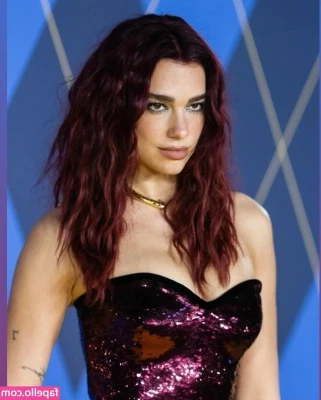 Dua Lipa [ dua-lipa ] - Merry Christmas part 1