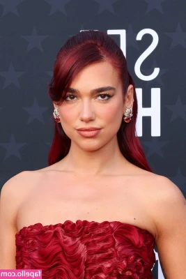 Dua Lipa [ dua-lipa ] - Mirror mirror on the wall part 2