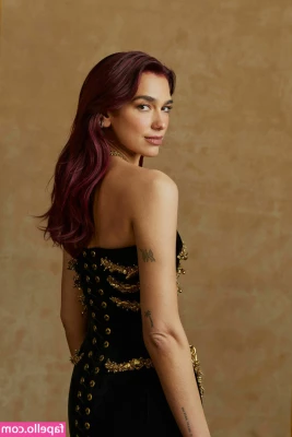 Dua Lipa [ dua-lipa ] - You haven t seen what a goddess I am anywhere else
