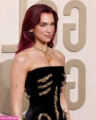 Dua Lipa [ dua-lipa ] - Házmelo al natural  KynashiaDoll