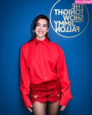 Dua Lipa [ dua-lipa ] - THE TIGHTEST OF TIGHT FITS - FULL NUDE VIDEO😍😍How do I squeeze