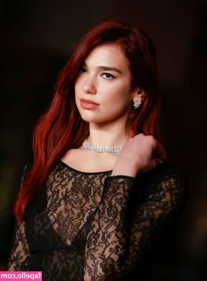 Dua Lipa [ dua-lipa ] - tip me  amp  I ll go live w my toy tonight   im feeling freaky part 1