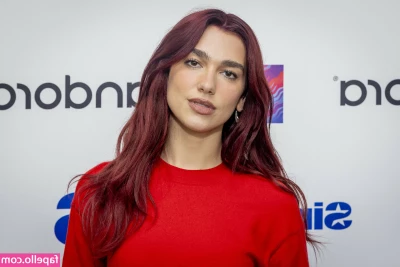 Dua Lipa [ dua-lipa ] - Help me strip baby?;)