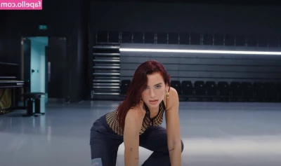 Dua Lipa [ dua-lipa ] - new apartment nudes